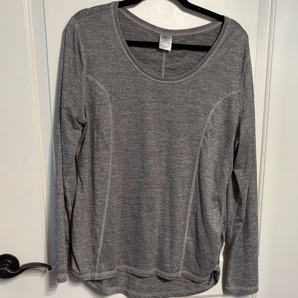 Athletic Works Women's Gray Long Sleeve Top Size XL Athleisure.